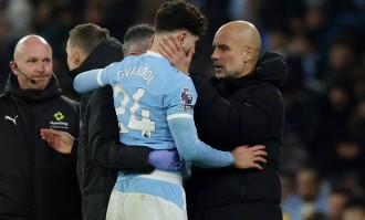 防线告急！曼城官方：格瓦迪奥尔右腿胫骨骨折 将接受手术