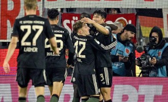 逆转精彩！中超旧将破门助拜仁不败夺冠，稳居德甲榜首